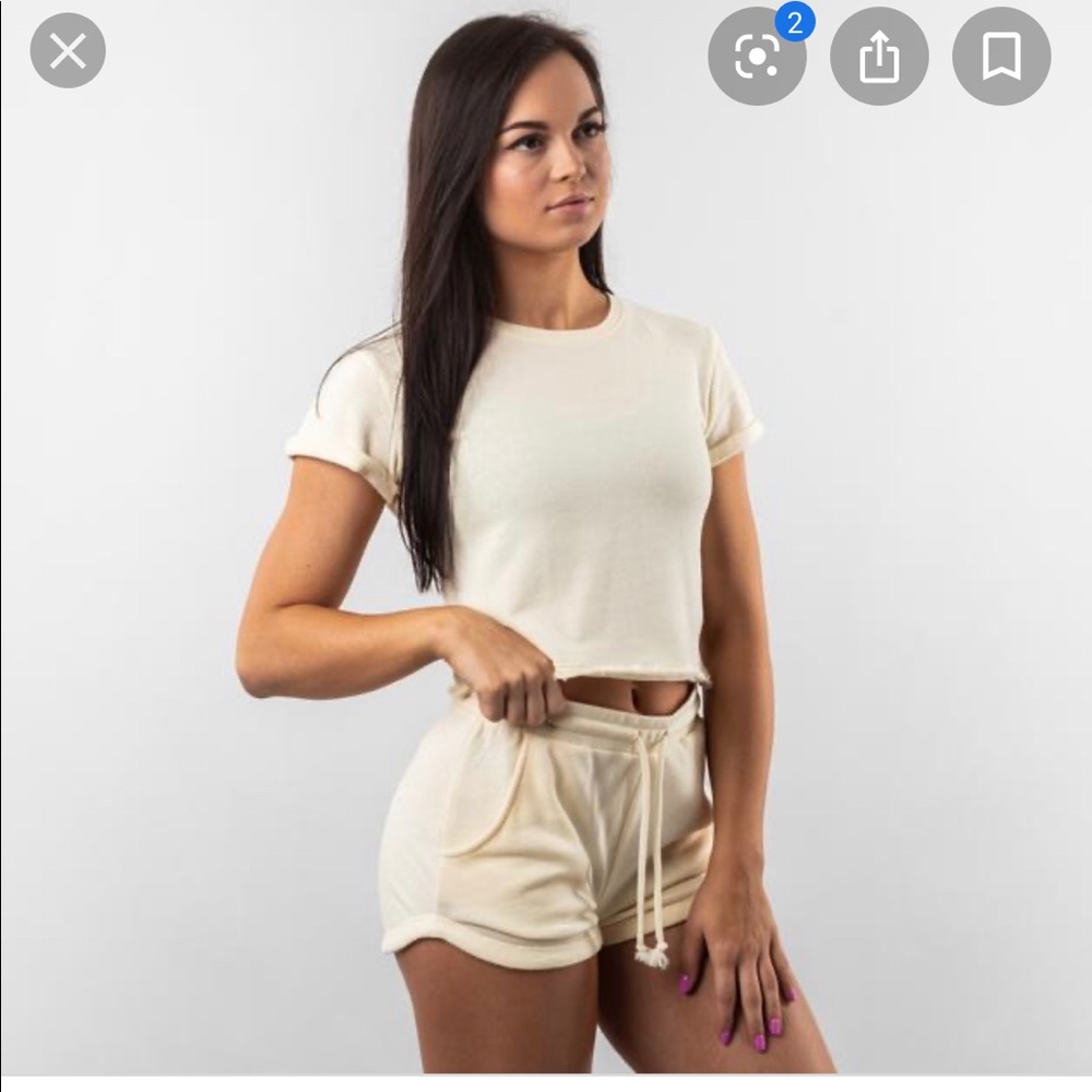 Alphalete lounge set in cream